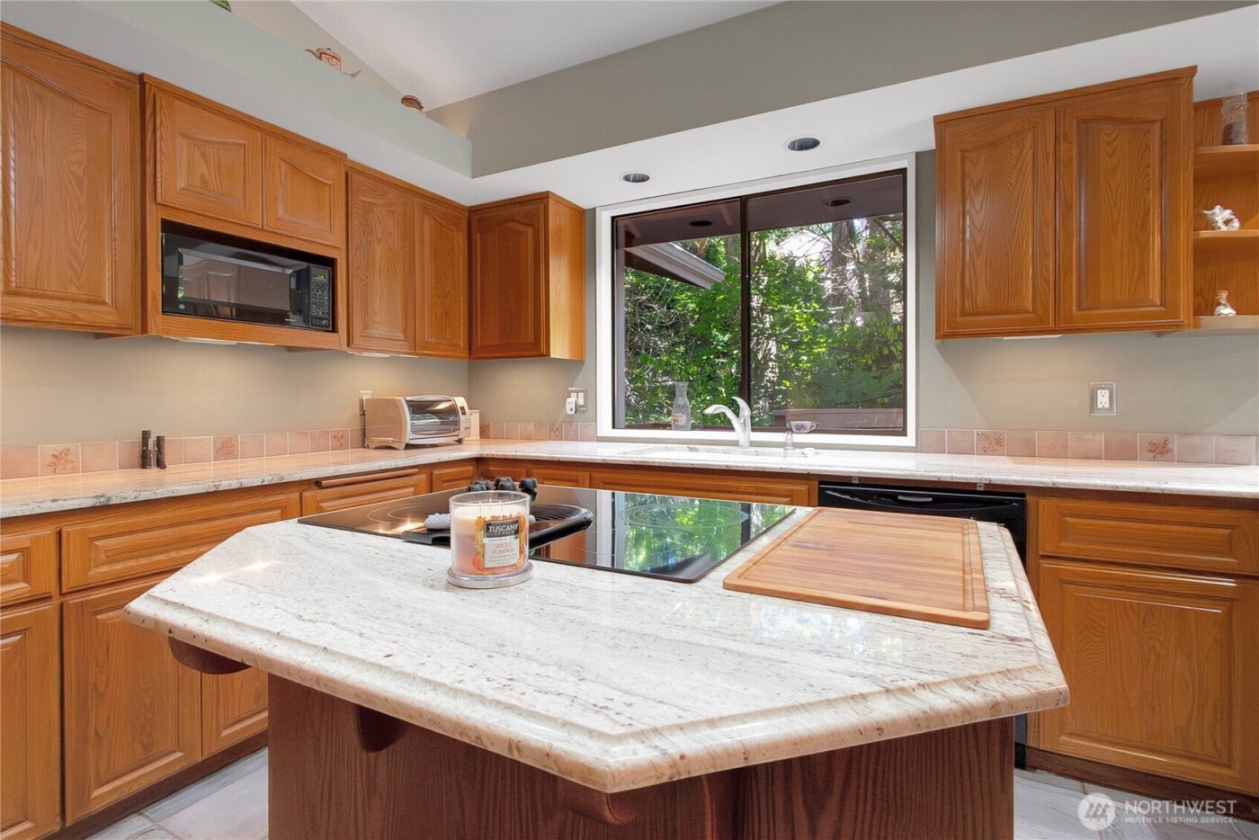 2925 87th Ave Ct E , Edgewood, WA 98371