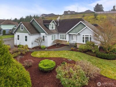 9245 SE Piperhill Drive , Olympia, WA 98513