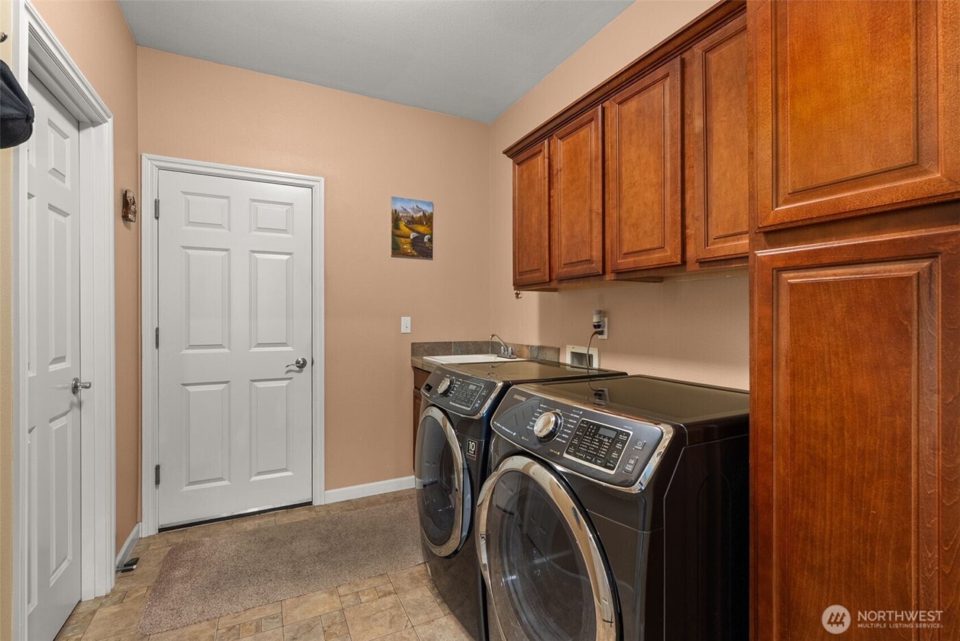 9245 SE Piperhill Drive , Olympia, WA 98513