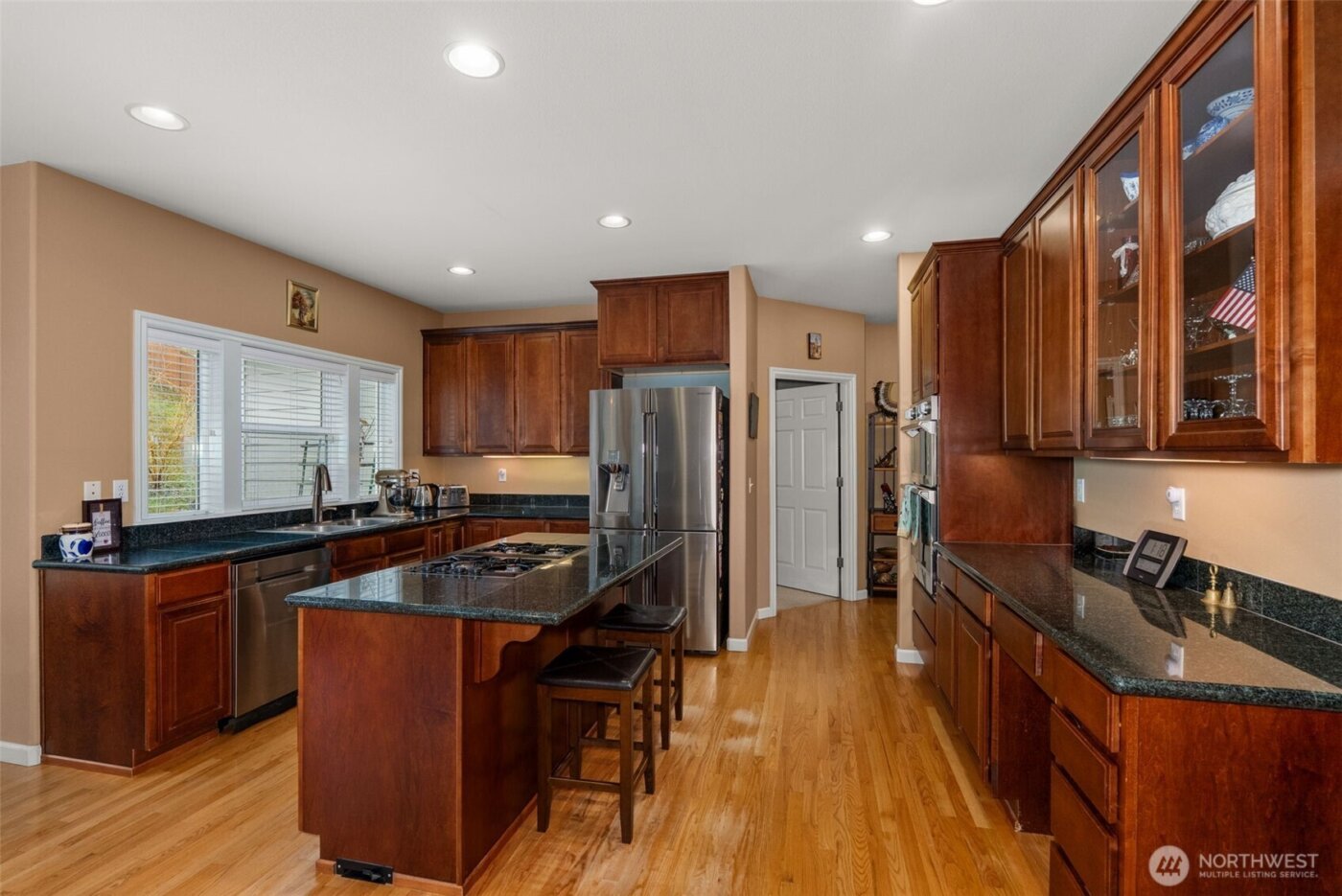 9245 SE Piperhill Drive , Olympia, WA 98513