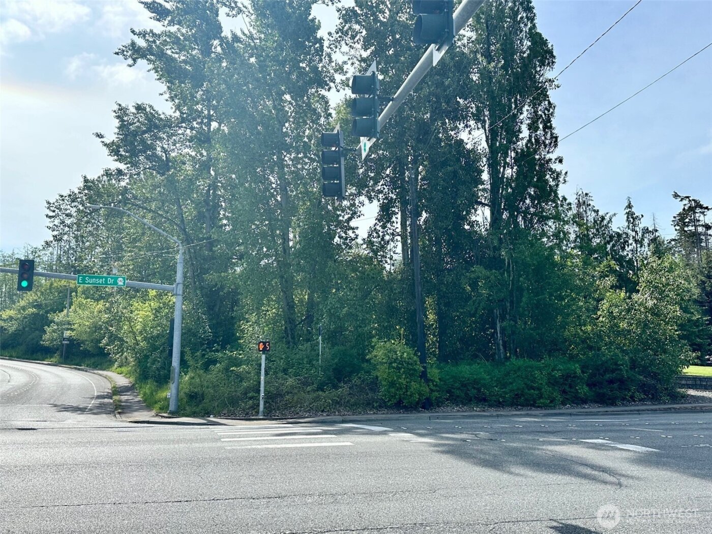 3010 E Sunset Drive , Bellingham, WA 98226