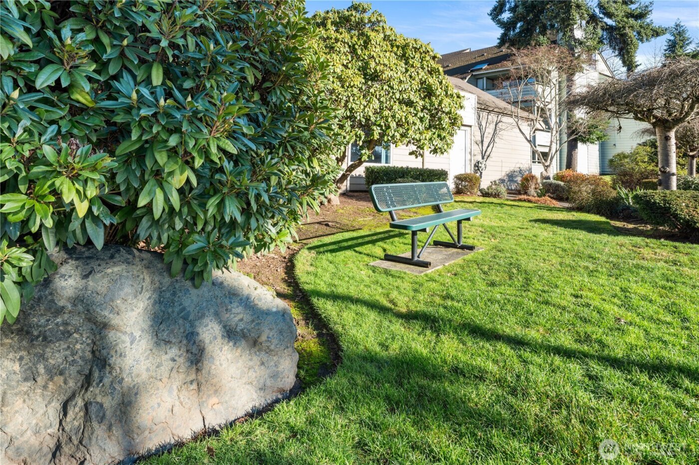 2520 S 317th Street #103, Federal Way, WA 98003