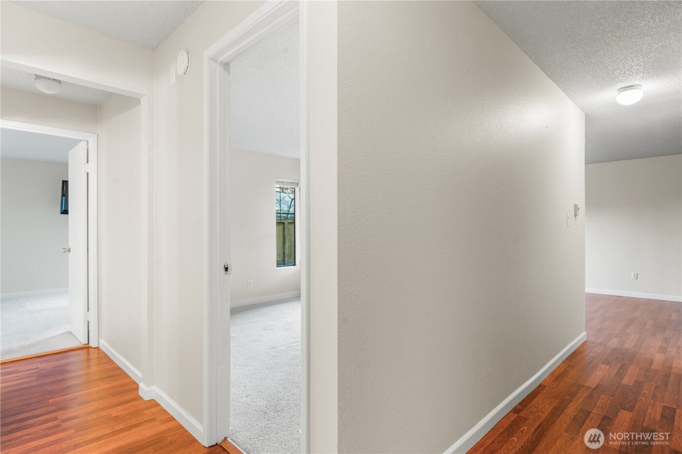 2520 S 317th Street #103, Federal Way, WA 98003