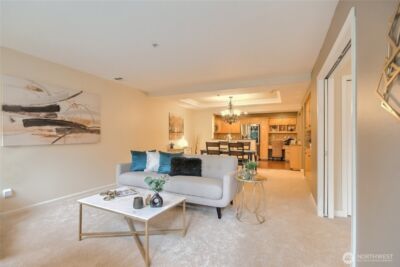4535 Providence Point Place SE #205, Issaquah, WA 98029-6816 - Photo 7
