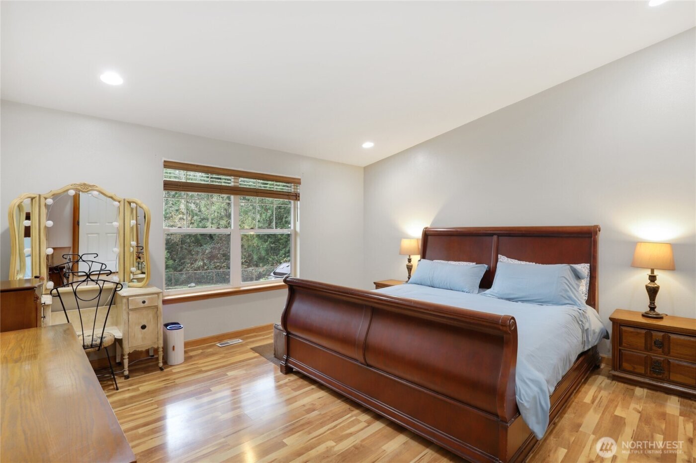 9818 138th Avenue NW, Gig Harbor, WA 98329