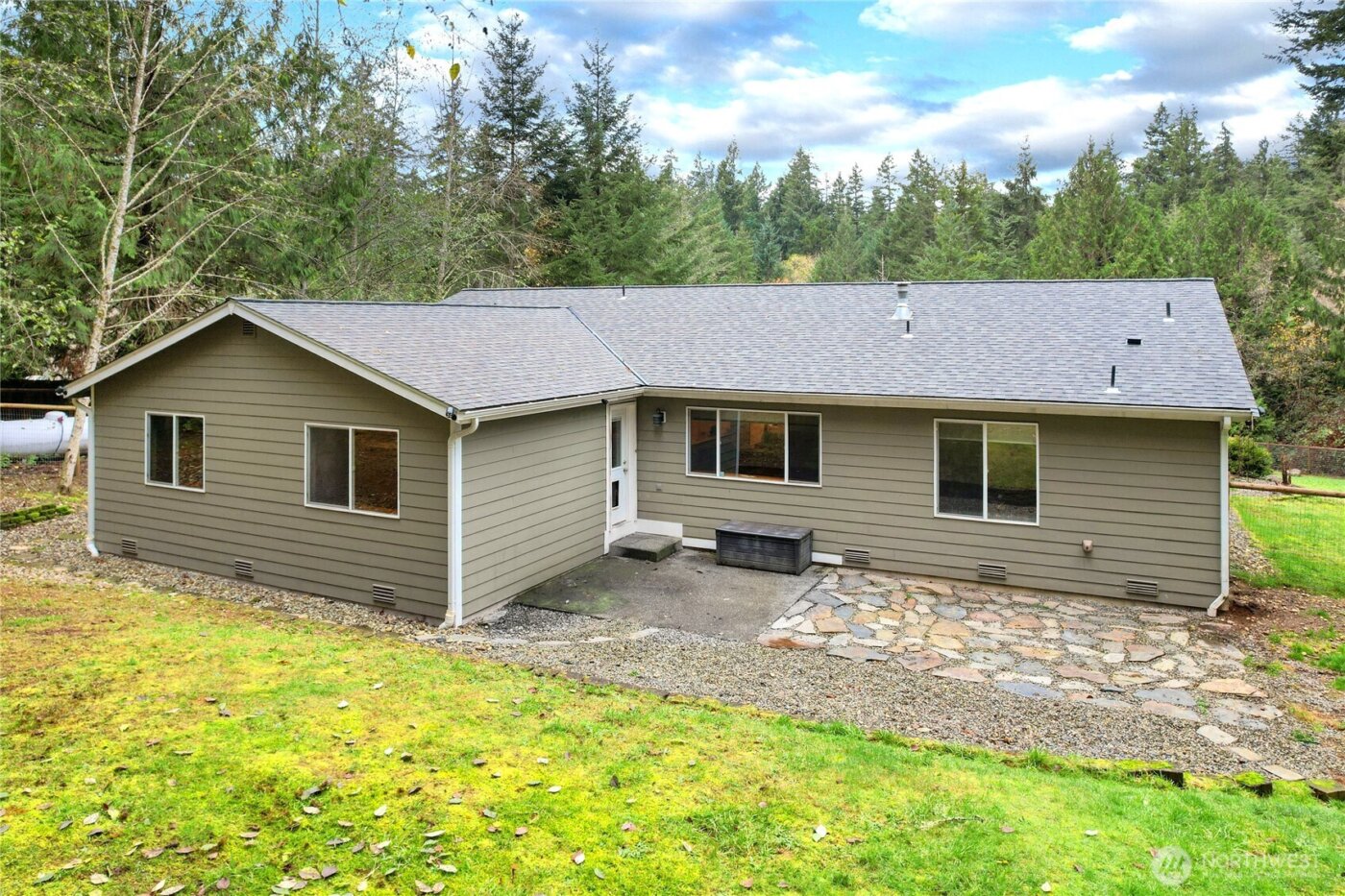 9818 138th Avenue NW, Gig Harbor, WA 98329