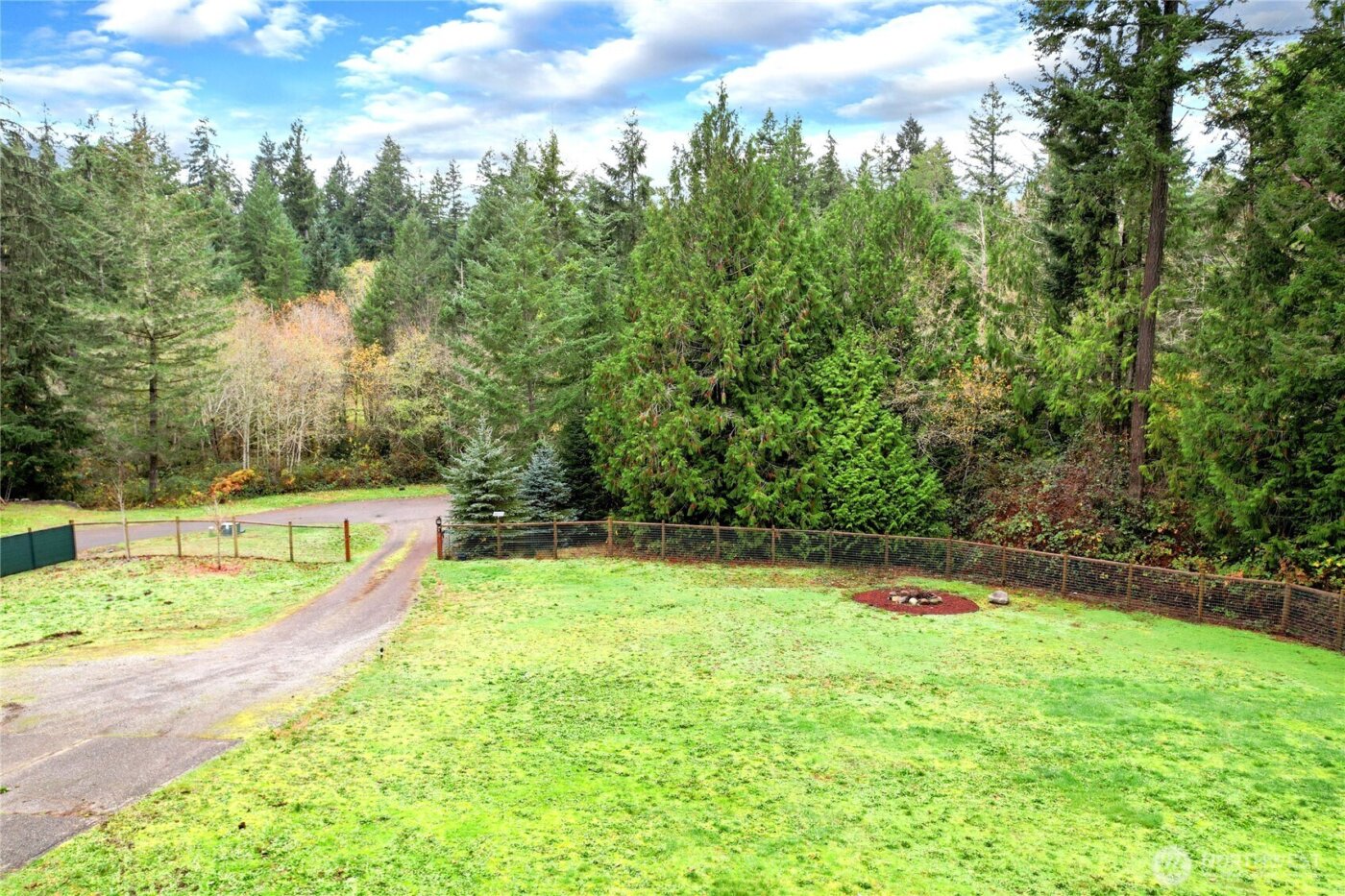 9818 138th Avenue NW, Gig Harbor, WA 98329