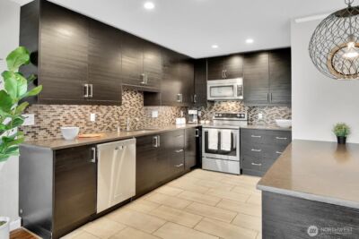 2001 E Yesler Way #24, Seattle, WA 98122