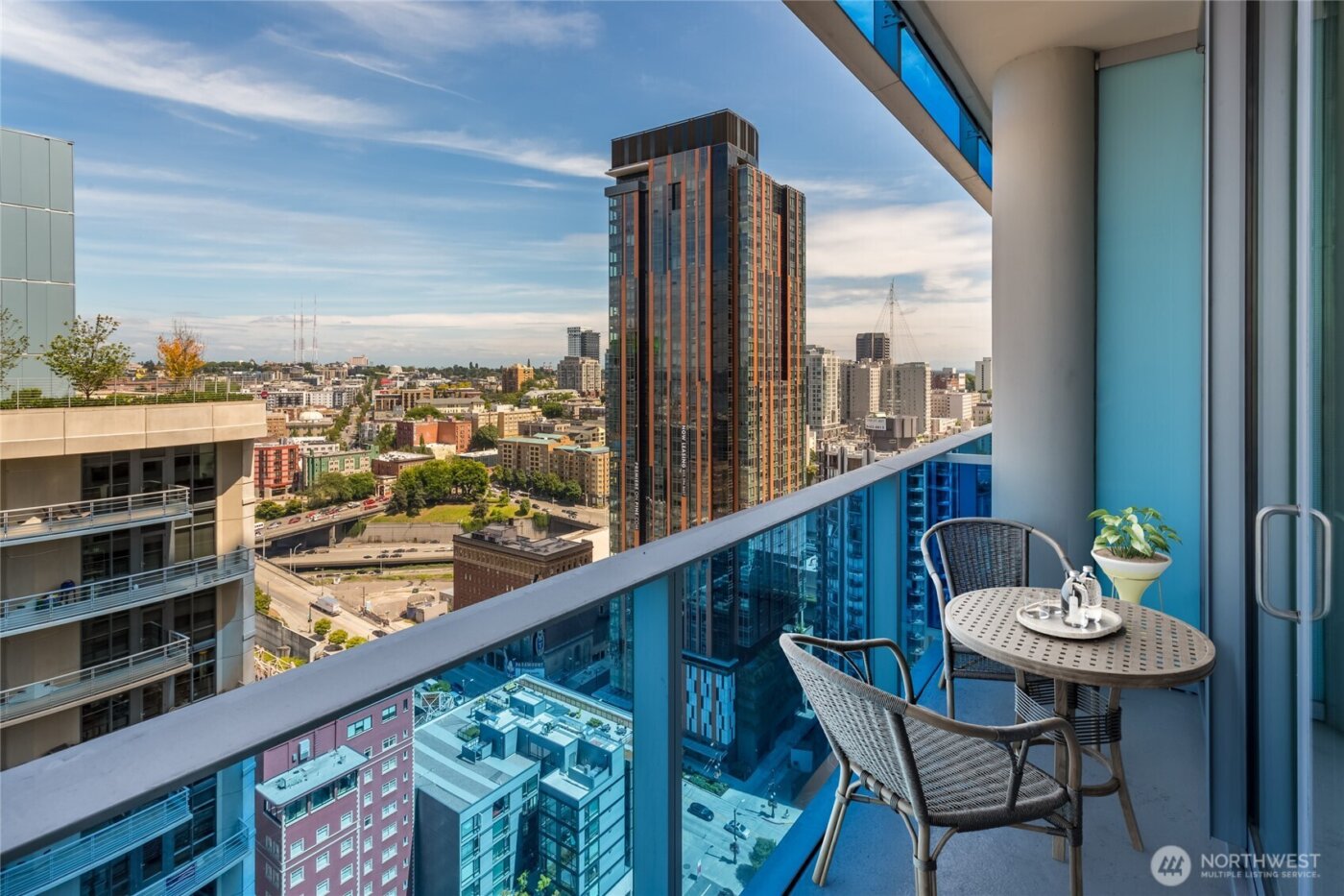 737 Olive Way #2703, Seattle, WA 98101