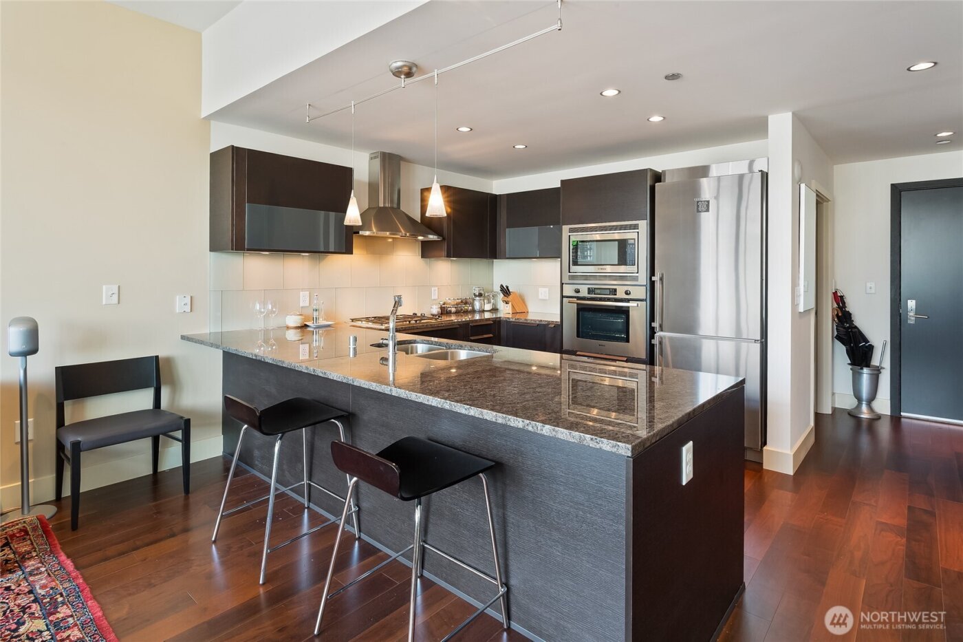 737 Olive Way #2703, Seattle, WA 98101