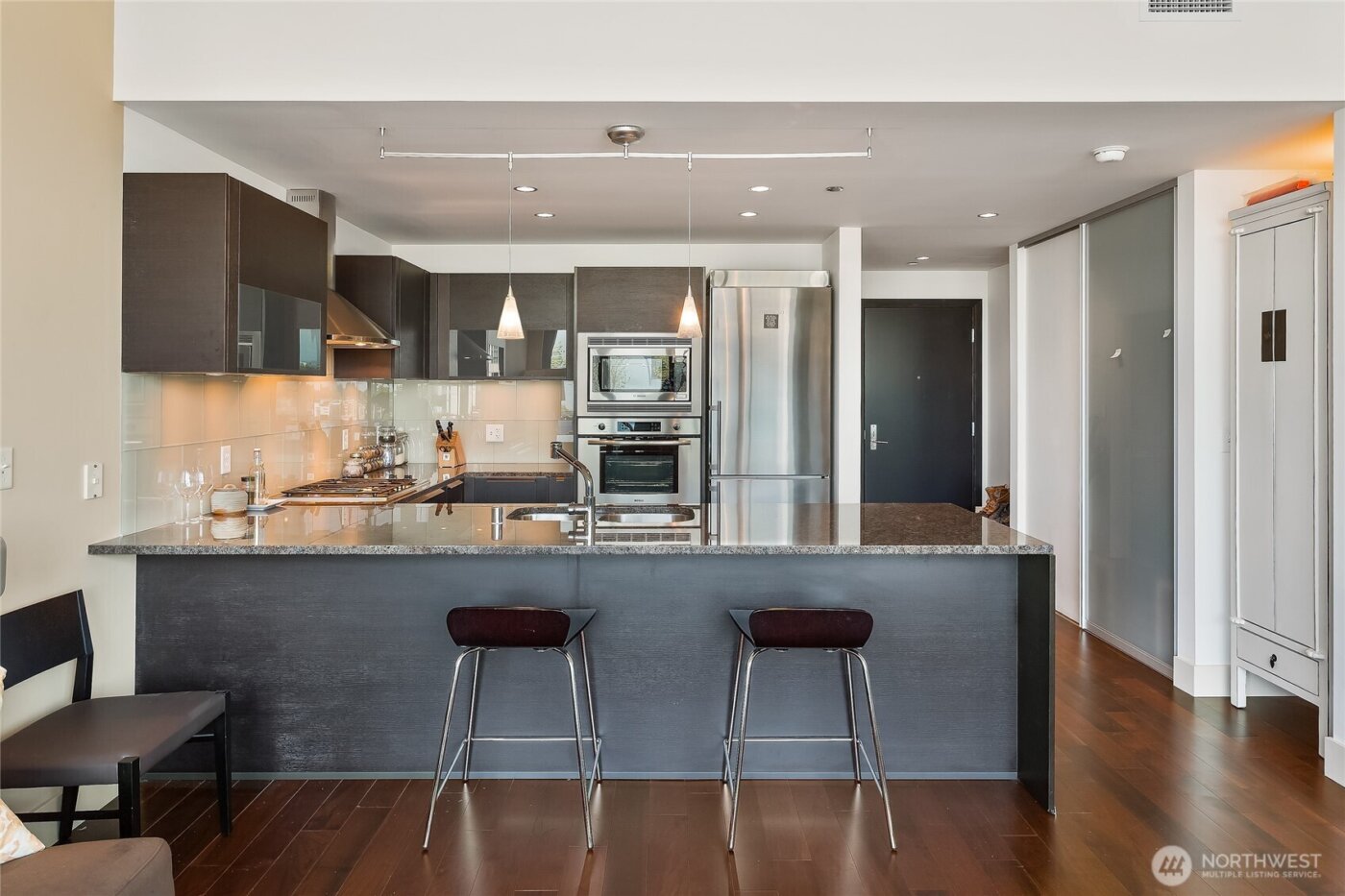 737 Olive Way #2703, Seattle, WA 98101