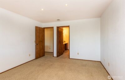 1325 E Lauridsen Boulevard , Port Angeles, WA 98362 - Photo 29
