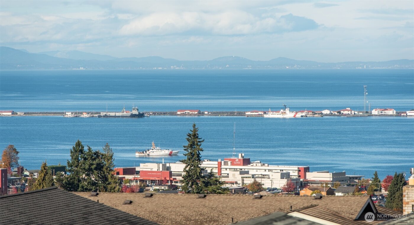 1325 E Lauridsen Boulevard , Port Angeles, WA 98362