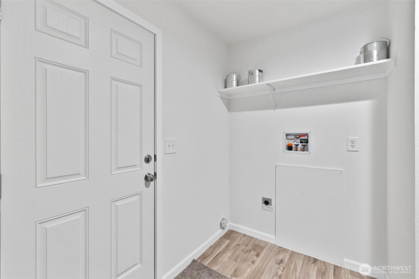 591 N Lees Creek , Port Angeles, WA 98362