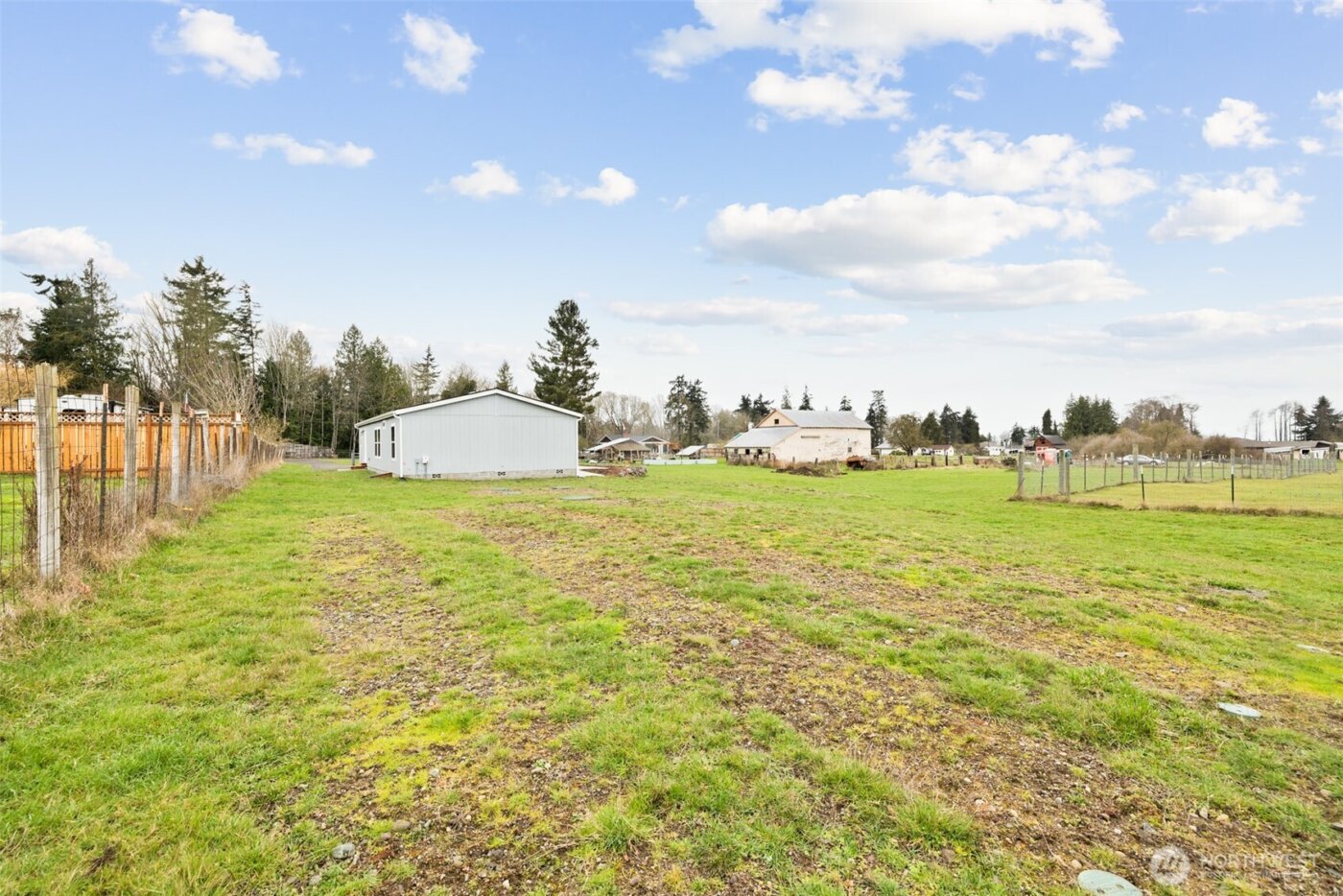 591 N Lees Creek , Port Angeles, WA 98362