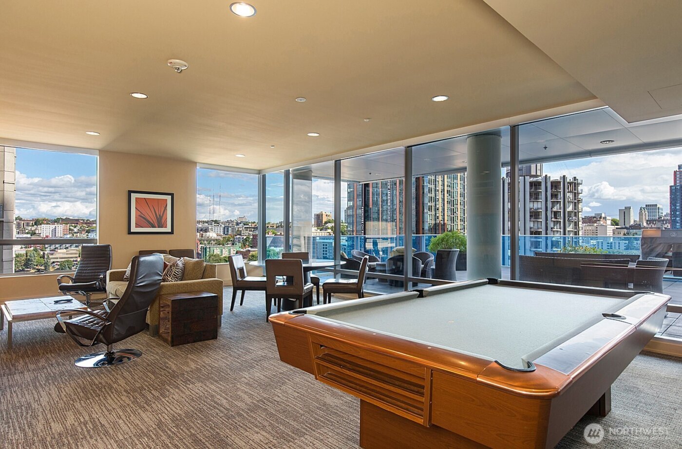 737 Olive Way #2706, Seattle, WA 98101