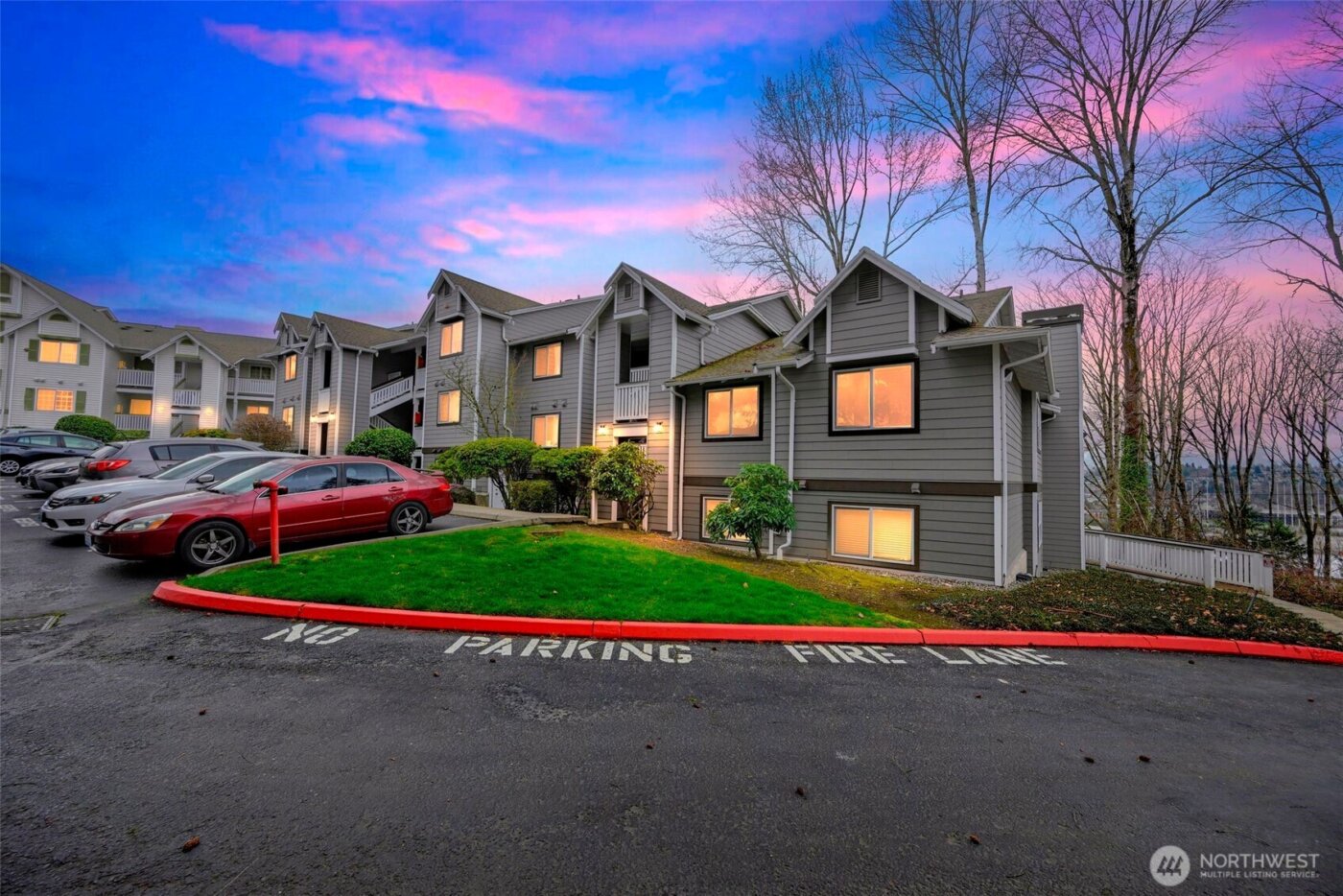 901 Sunset Boulevard NE #D215, Renton, WA 98056