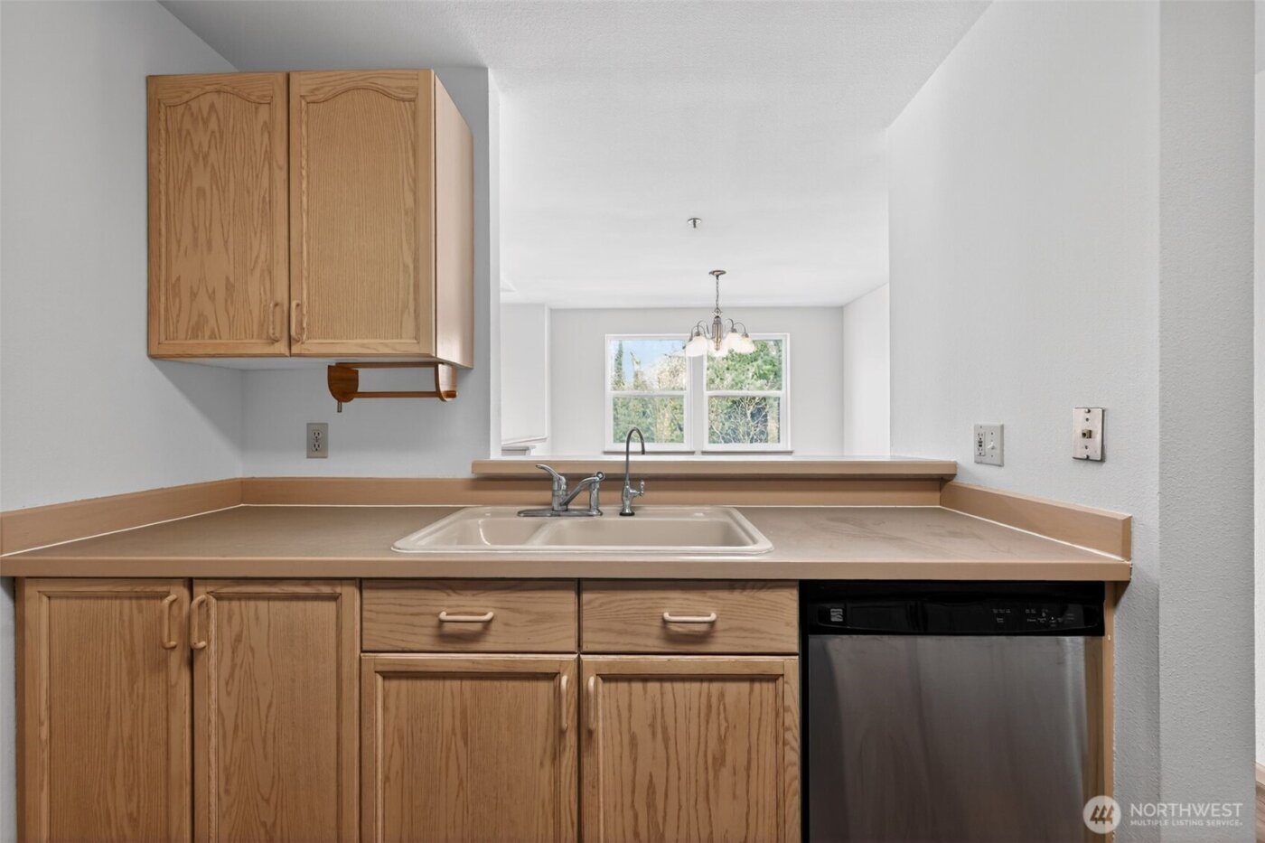 901 Sunset Boulevard NE #D215, Renton, WA 98056