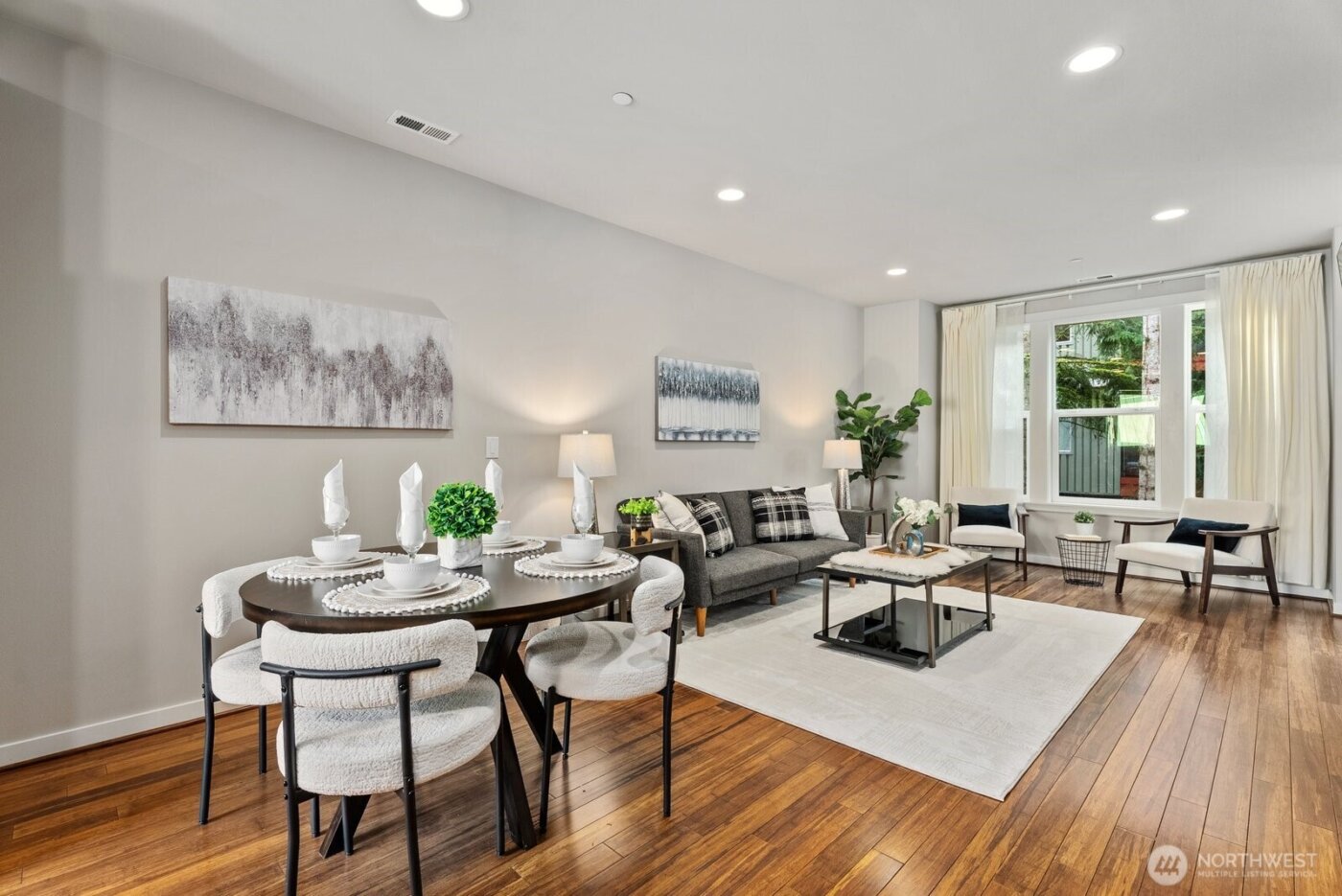 23000 NE 8th Street #C3, Sammamish, WA 98074