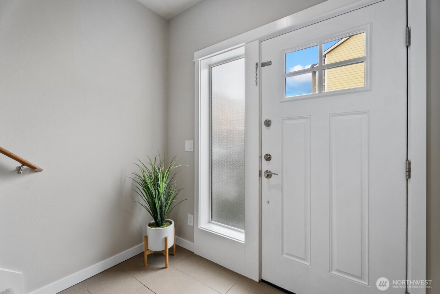 23000 NE 8th Street #C3, Sammamish, WA 98074