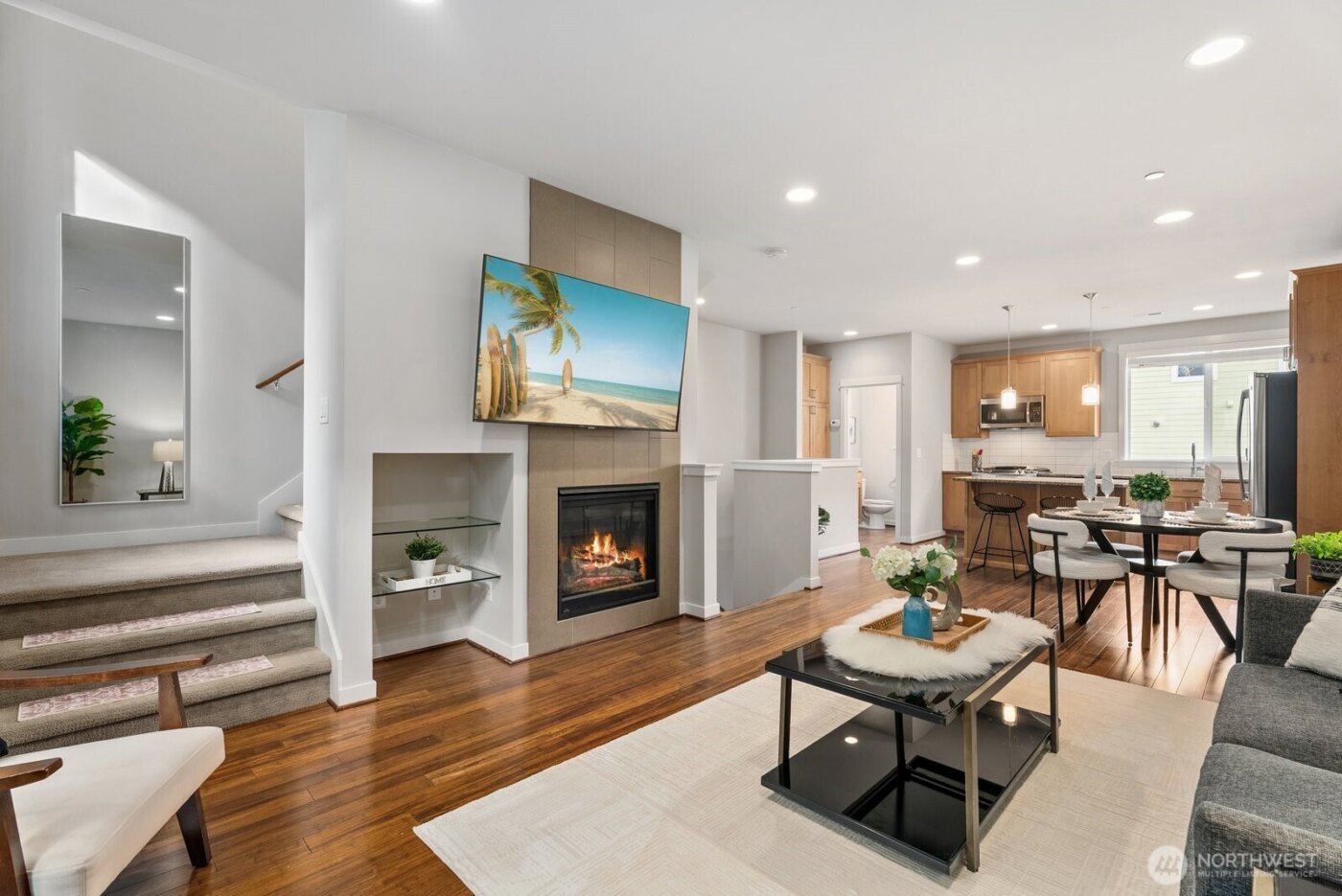 23000 NE 8th Street #C3, Sammamish, WA 98074