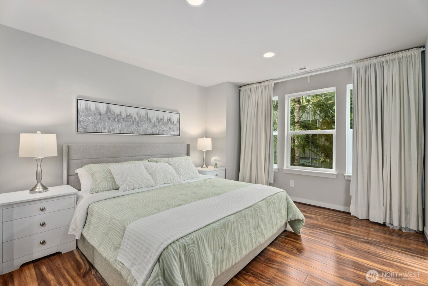 23000 NE 8th Street #C3, Sammamish, WA 98074