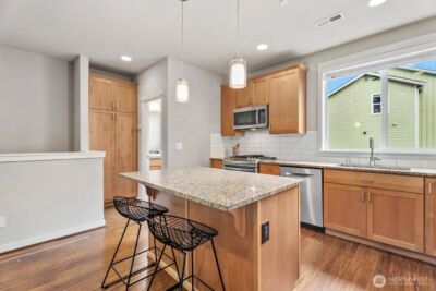 23000 NE 8th Street #C3, Sammamish, WA 98074 - Photo 8