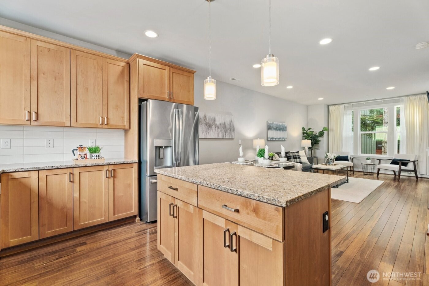 23000 NE 8th Street #C3, Sammamish, WA 98074