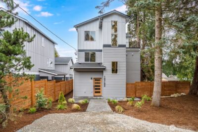 10702 Linden Avenue N, Seattle, WA 98133