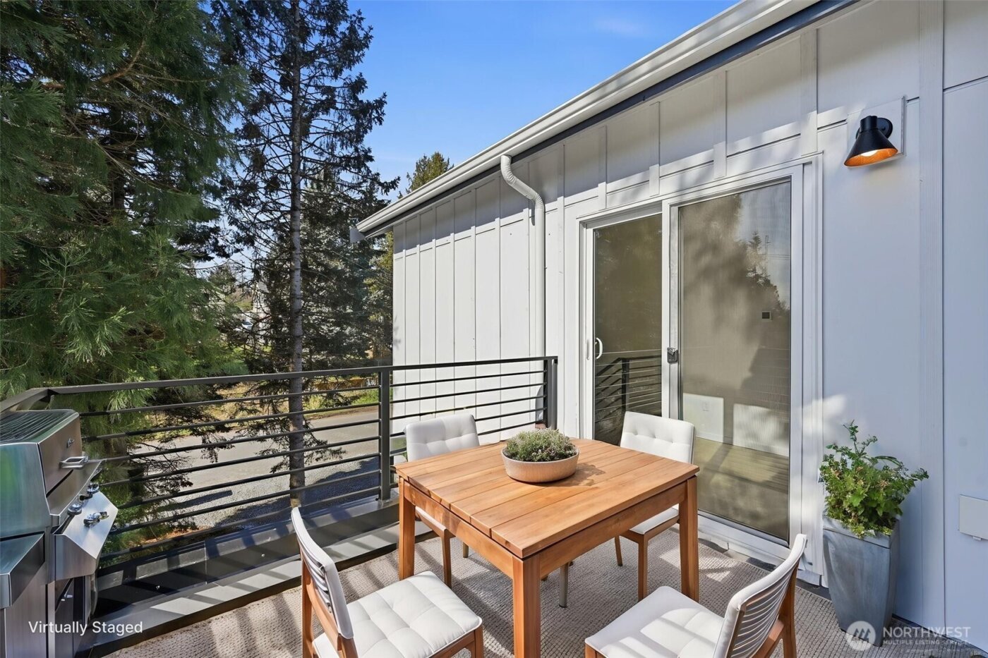 10702 Linden Avenue N, Seattle, WA 98133