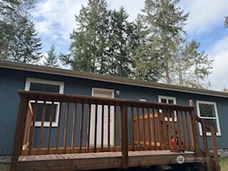 150 E Willopa Road , Shelton, WA 98584