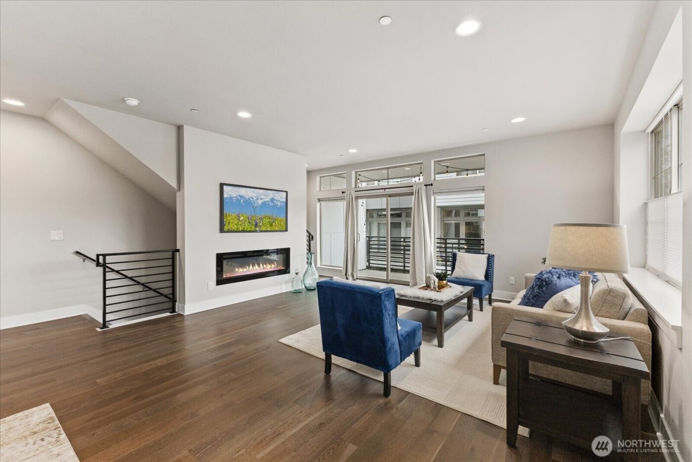 11522 117th Lane NE #4, Kirkland, WA 98034