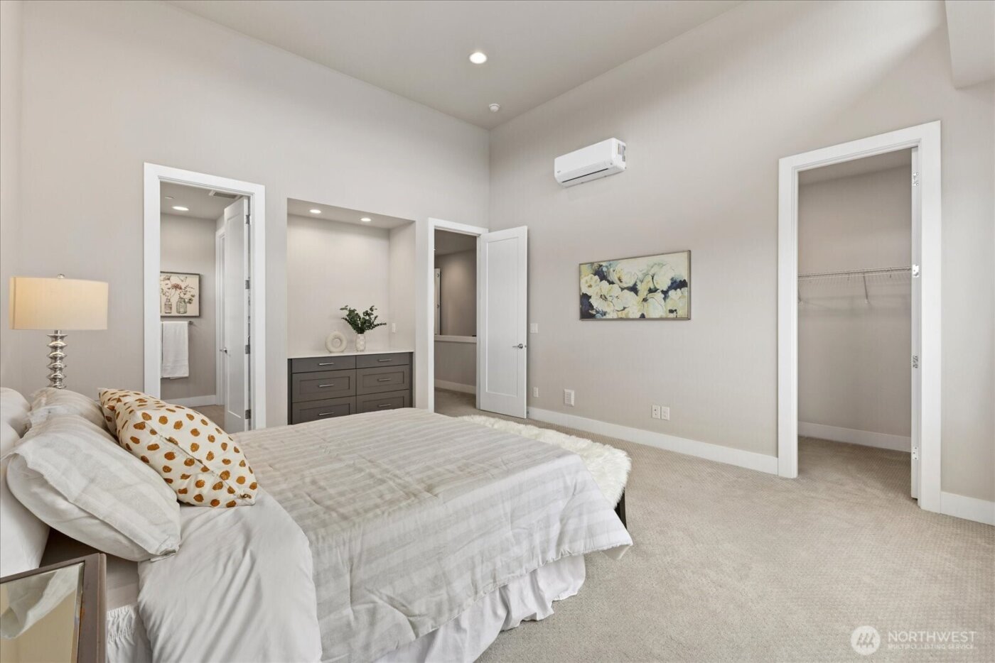 11522 117th Lane NE #4, Kirkland, WA 98034