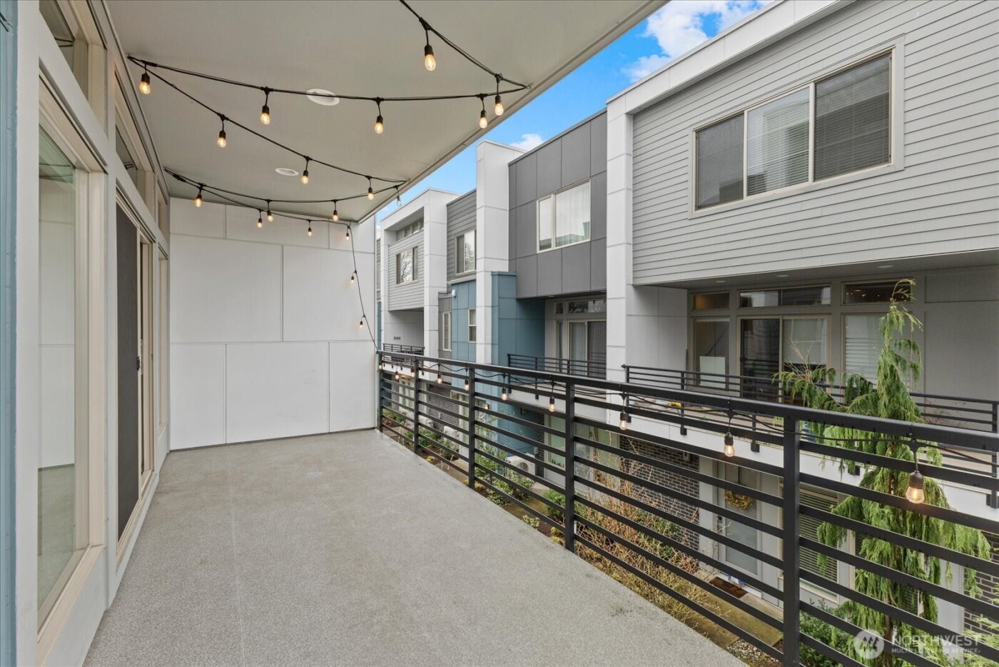 11522 117th Lane NE #4, Kirkland, WA 98034