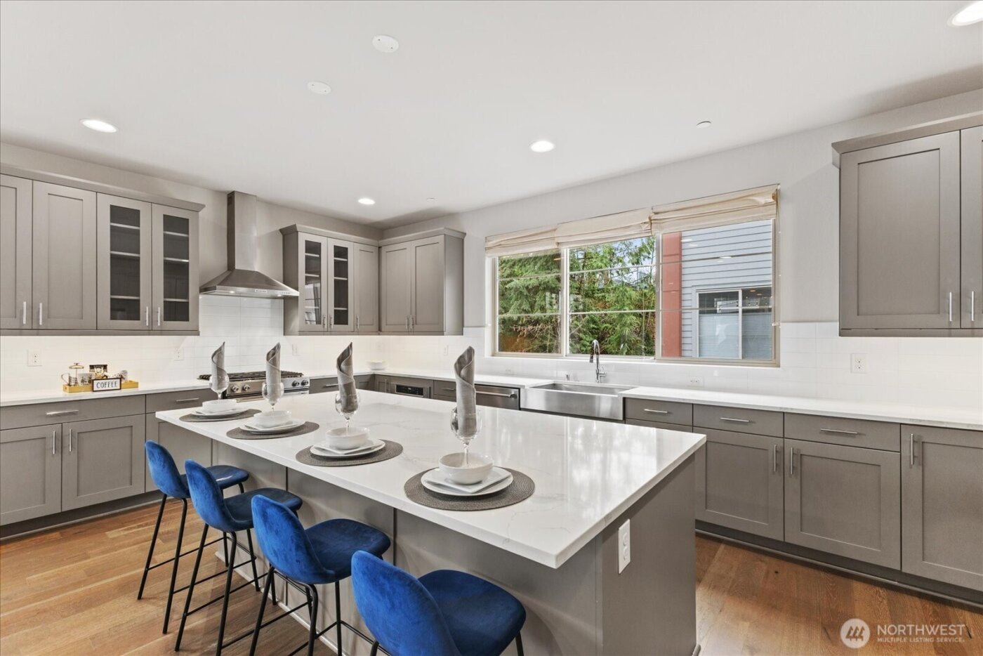 11522 117th Lane NE #4, Kirkland, WA 98034