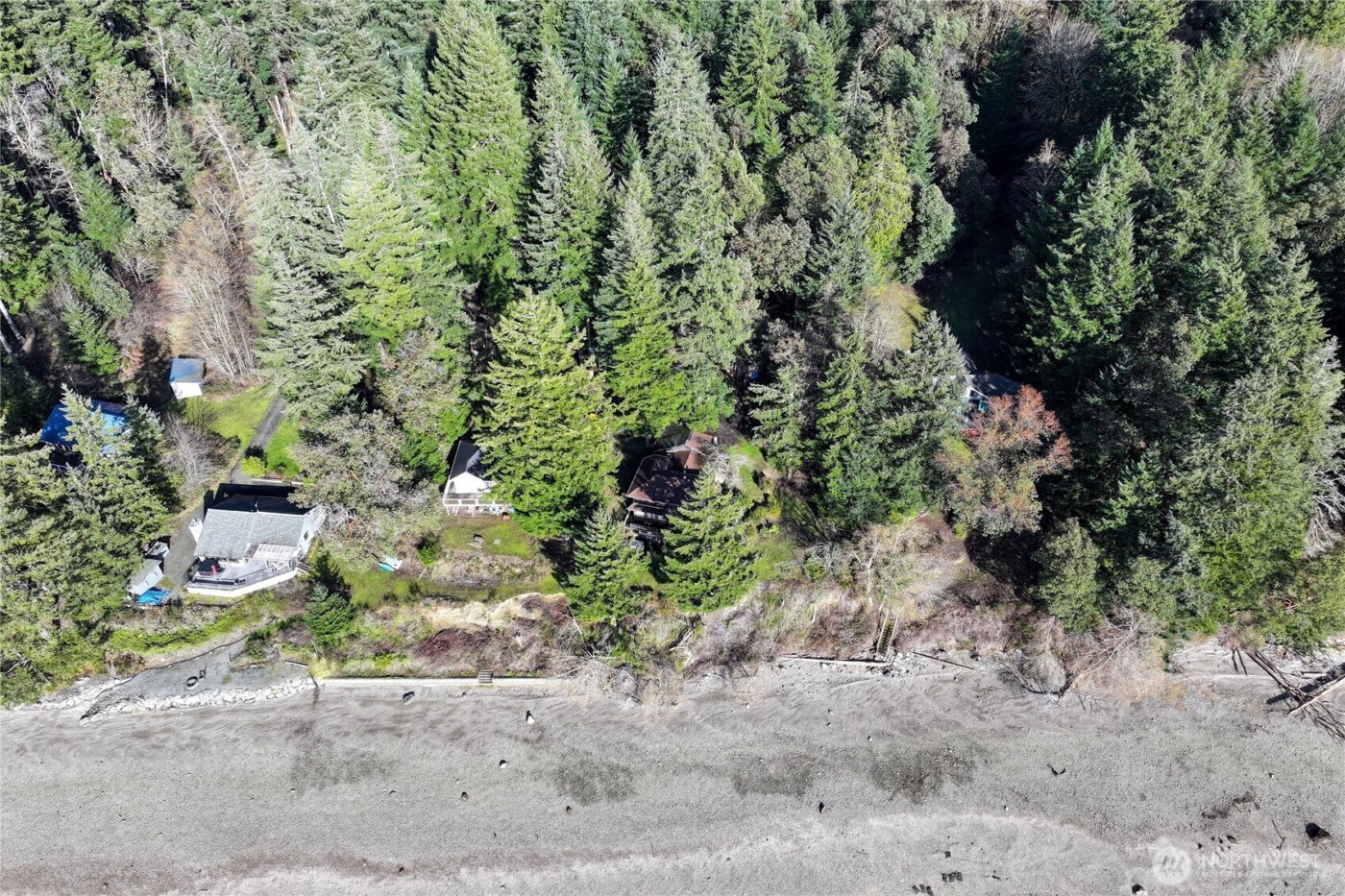 820 E Burgundy Road , Shelton, WA 98584