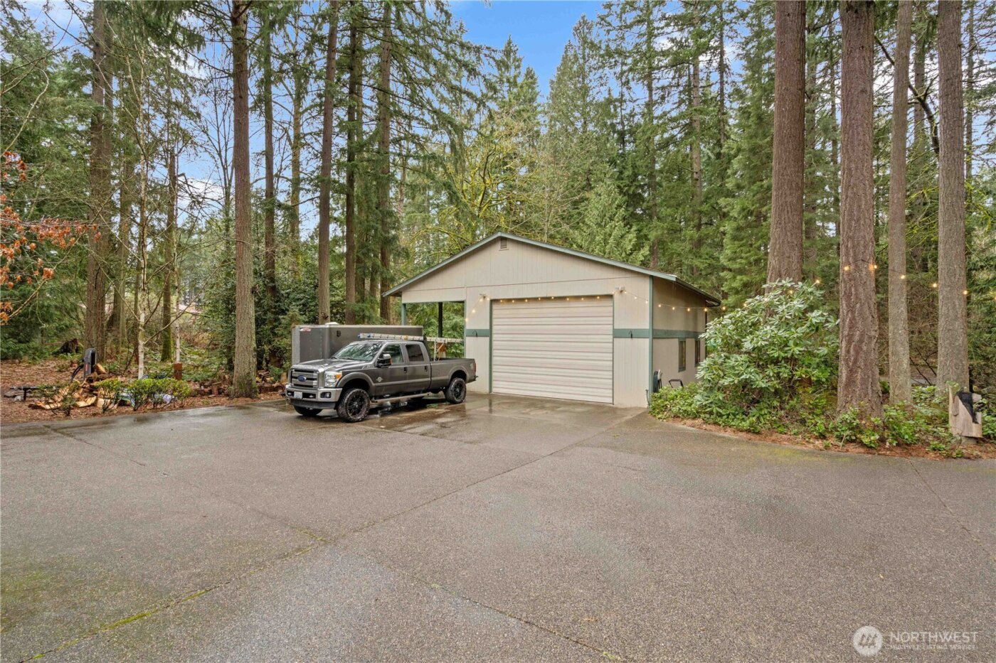 16816 43rd Street Ct E, Lake Tapps, WA 98391