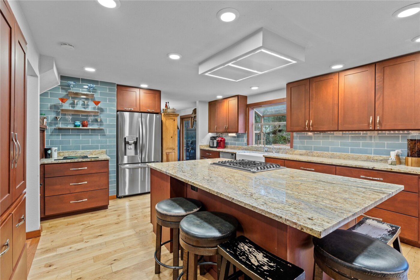 16816 43rd Street Ct E, Lake Tapps, WA 98391