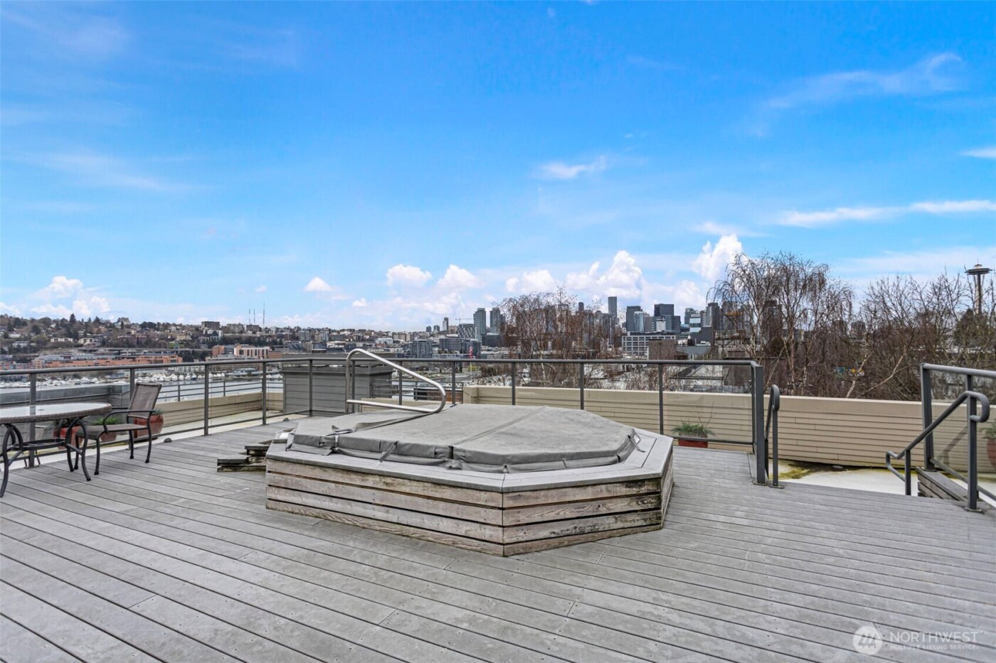 1504 Aurora Ave N #504, Seattle, WA 98109