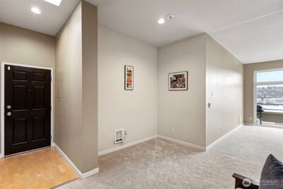 1504 Aurora Ave N #504, Seattle, WA 98109 - Photo 6