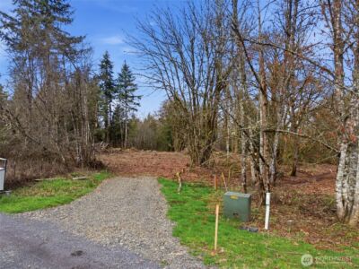 210 Vermillion Road , Chehalis, WA 98532
