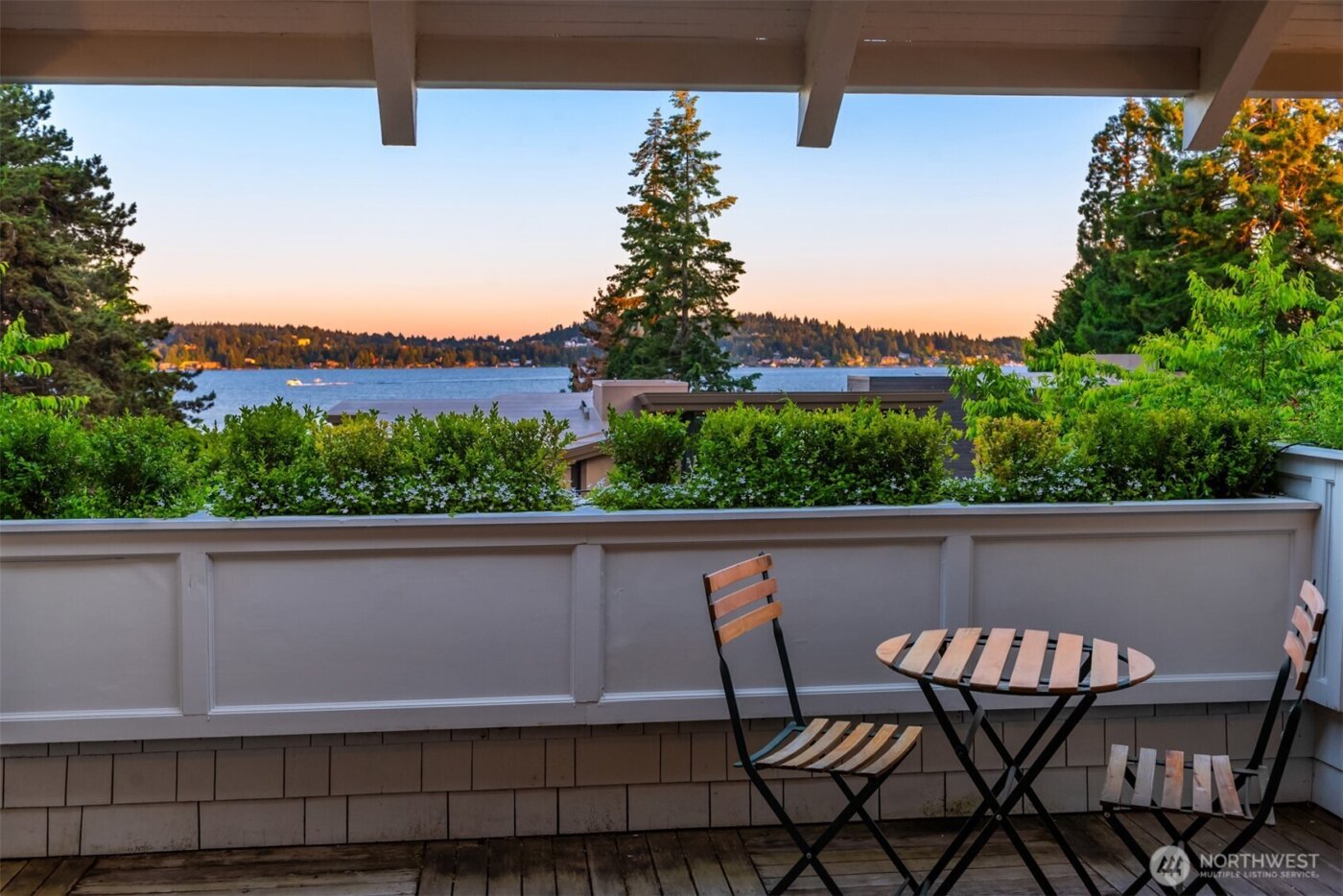 7735 Overlake Drive W, Medina, WA 98039-0164