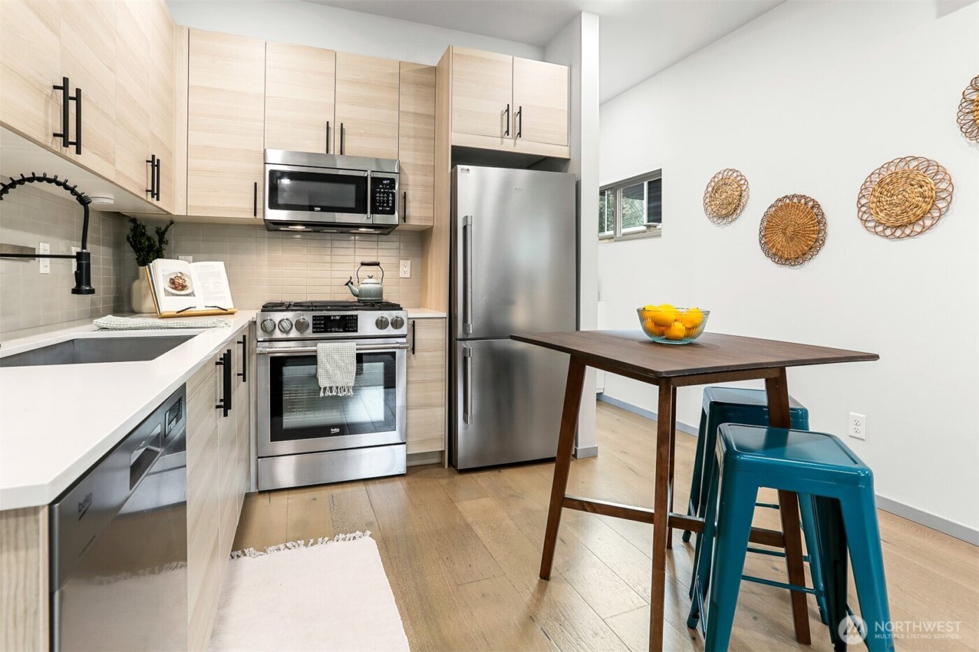 7753 26th Avenue NW #B, Seattle, WA 98117