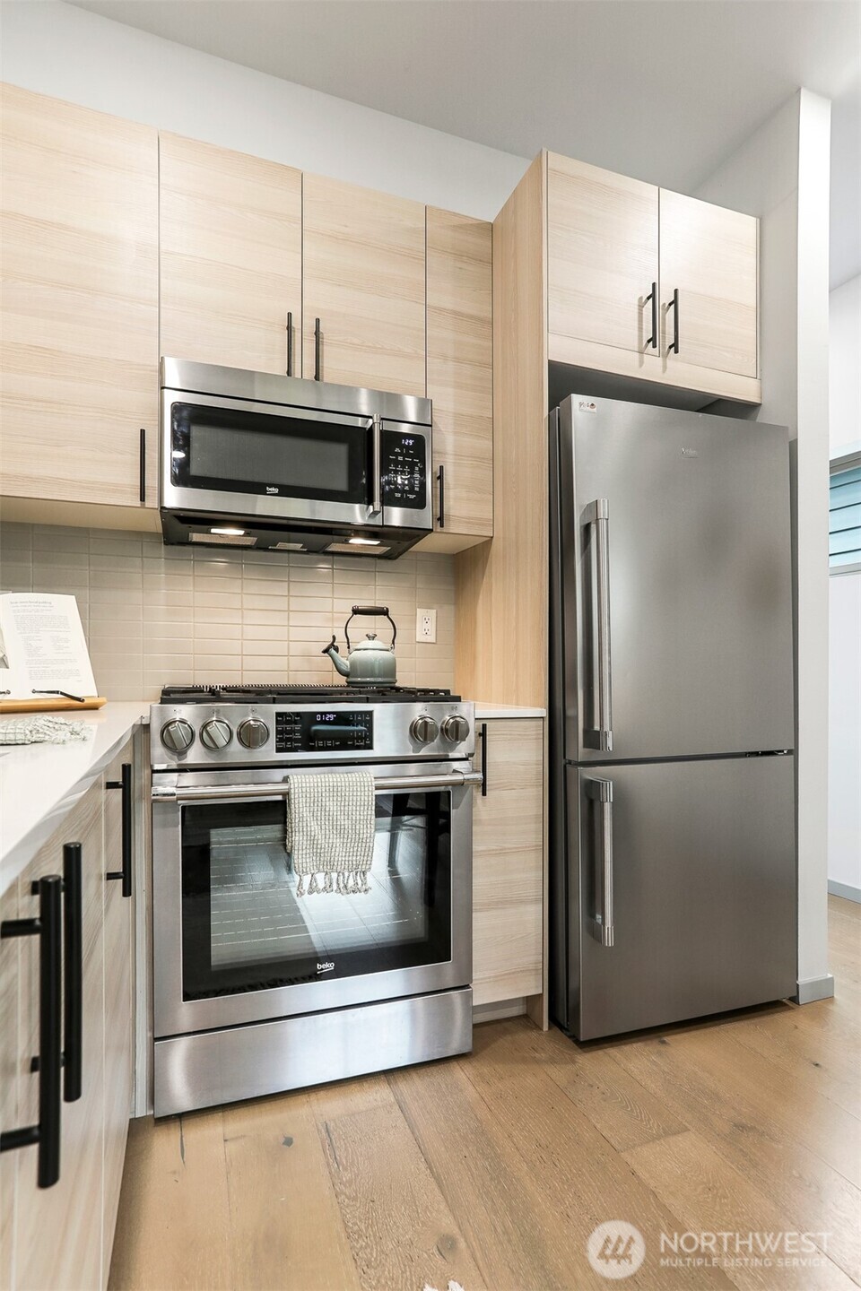 7753 26th Avenue NW #B, Seattle, WA 98117