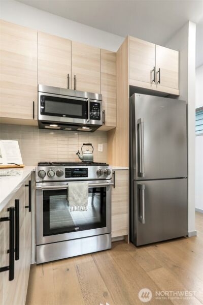 7753 26th Avenue NW #B, Seattle, WA 98117 - Photo 19