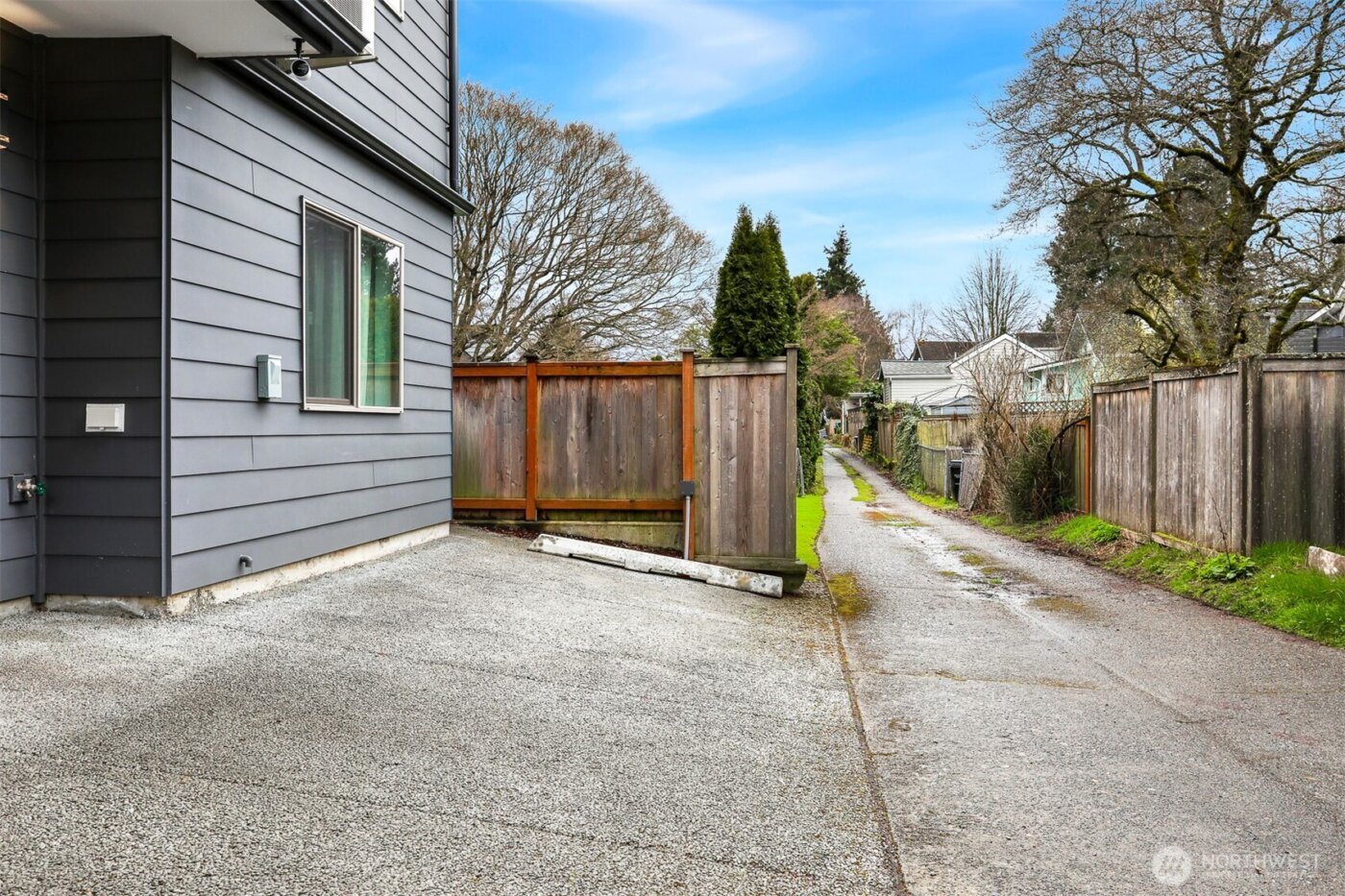 7753 26th Avenue NW #B, Seattle, WA 98117