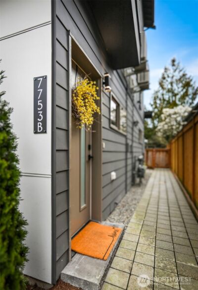 7753 26th Avenue NW #B, Seattle, WA 98117 - Photo 5