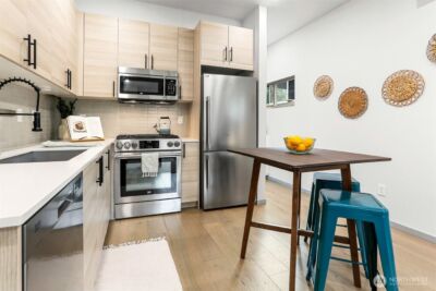 7753 26th Avenue NW #B, Seattle, WA 98117 - Photo 14