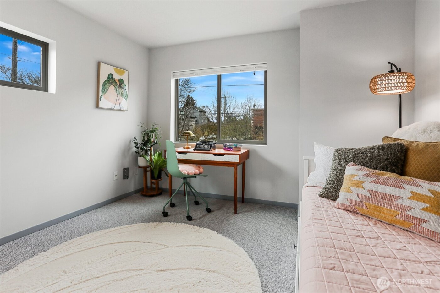 7753 26th Avenue NW #B, Seattle, WA 98117