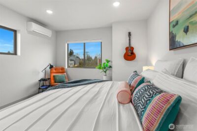 7753 26th Avenue NW #B, Seattle, WA 98117 - Photo 24